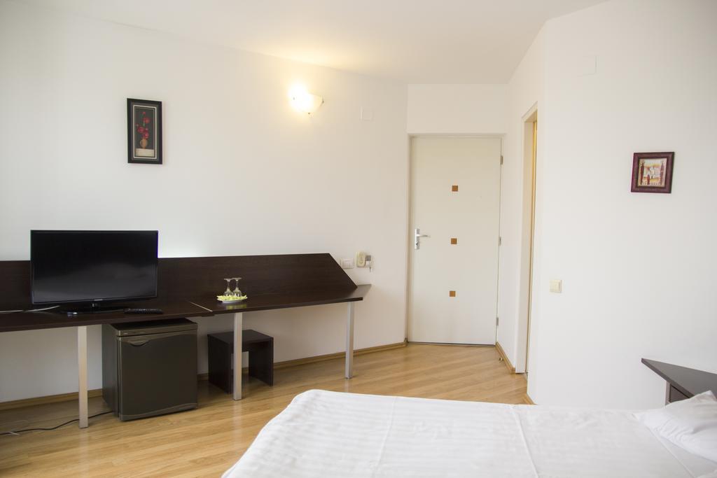 Villa Grande Iasi Kamer foto